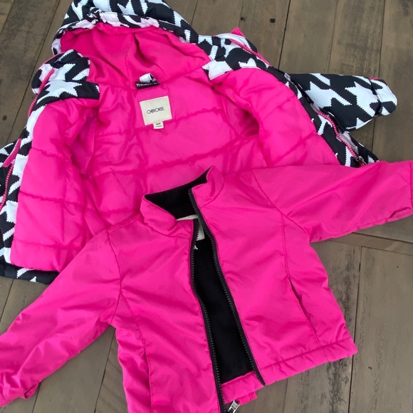 2-in-1 Houndstooth Coat - Picture 8 of 8